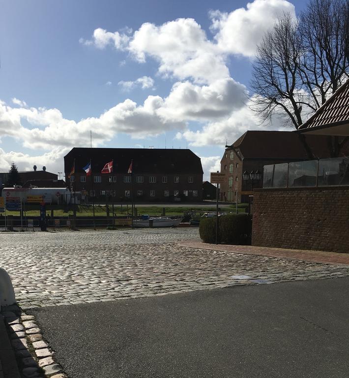 Gasthaus Hafenblick Tönning Esterno foto