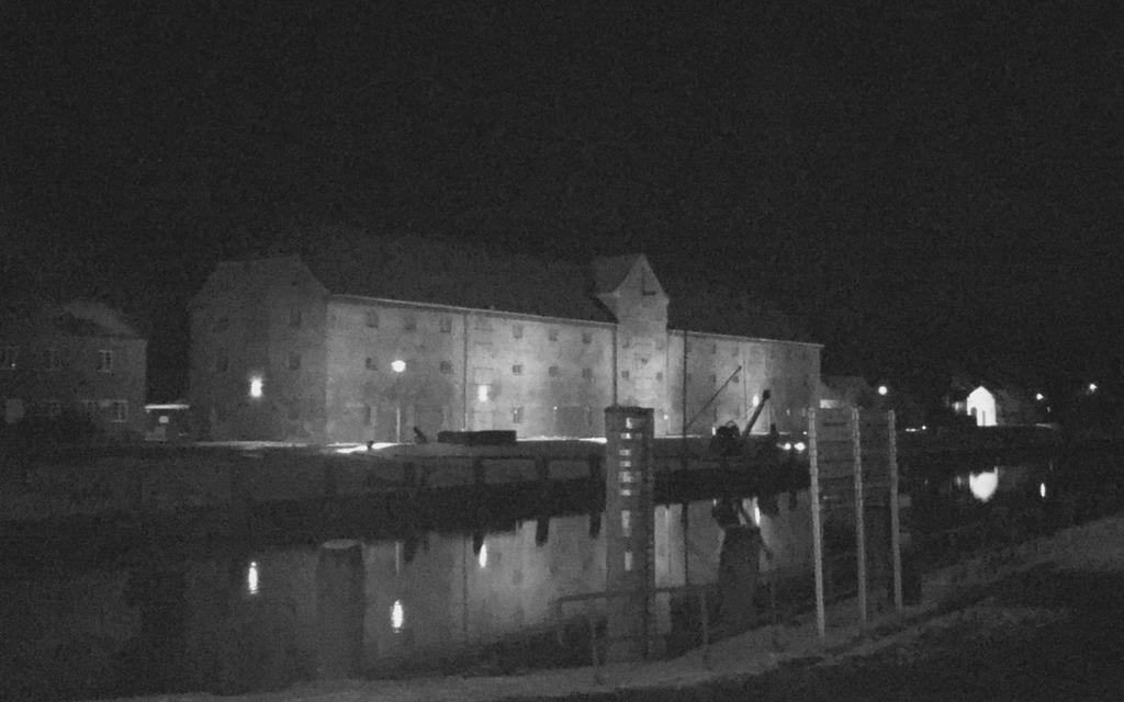 Gasthaus Hafenblick Tönning Esterno foto