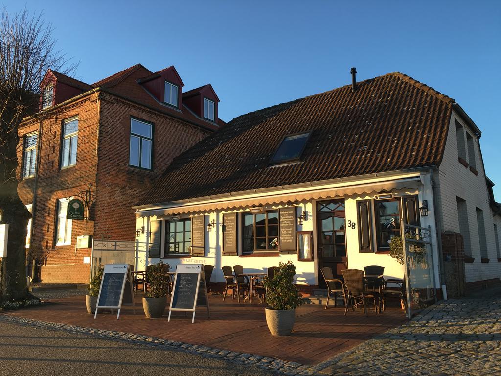 Gasthaus Hafenblick Tönning Esterno foto